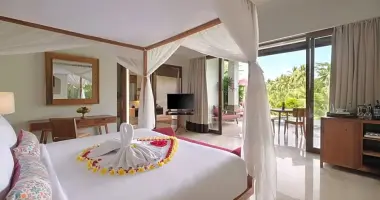 1BR Royal Pool Villa